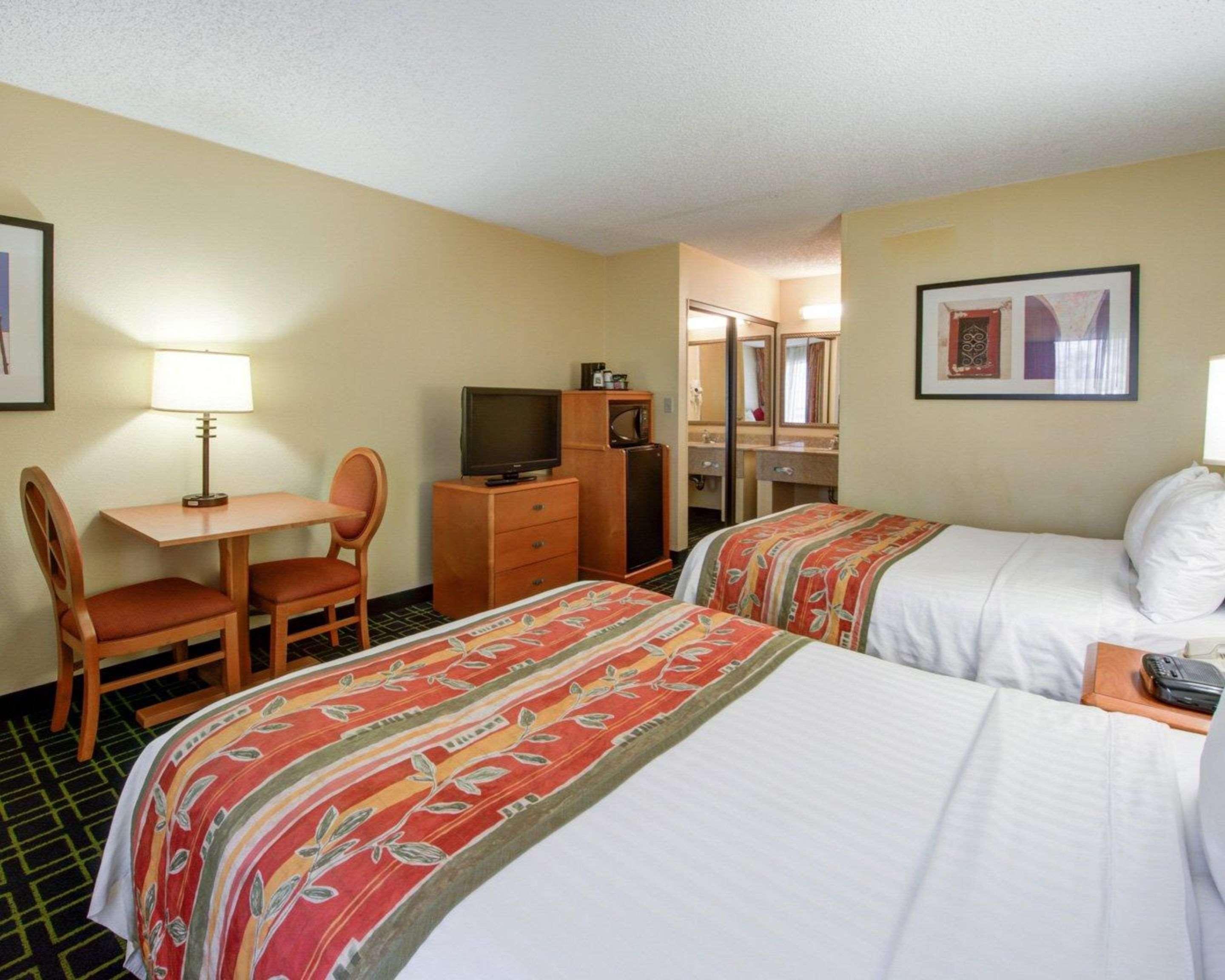 Quality Inn Placentia Anaheim Fullerton Экстерьер фото